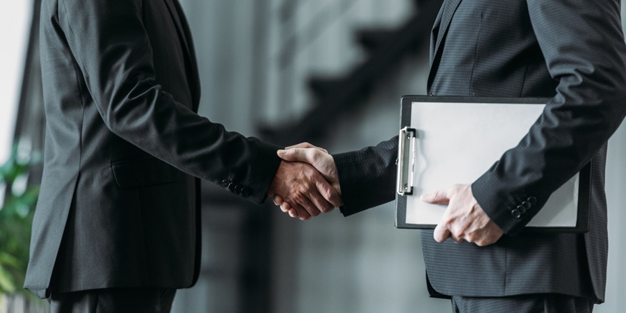 XRG and Eni acquire interests in three upstream blocks in Argentina