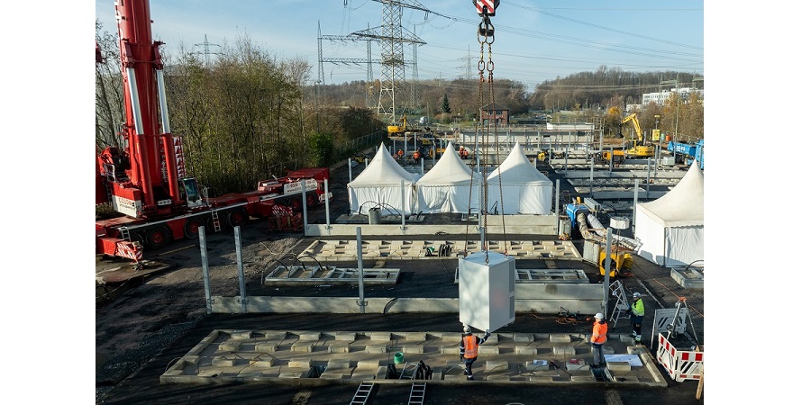 RWE erects first batteries at Neurath power plant