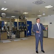 Гендиректор компании ТЭЭМП на производстве суперконденсаторов и модулей на их основе - Сергей Курилов