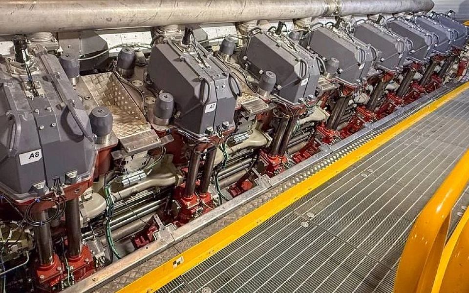 Eni and KazMunayGas mark first electricity from the gas power plant of Kazakhstan hybrid power plant project