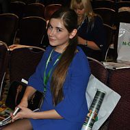 Елена Максимова